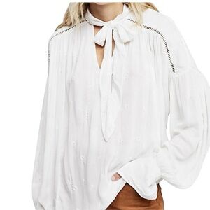 Free People Ivory Peasant Embroidered Boho Blouse Women's Size XS New with Tags